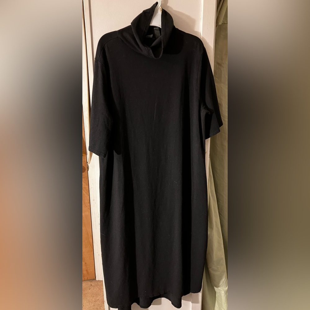 H by Halston Black Short Sleeve Turtleneck Dress